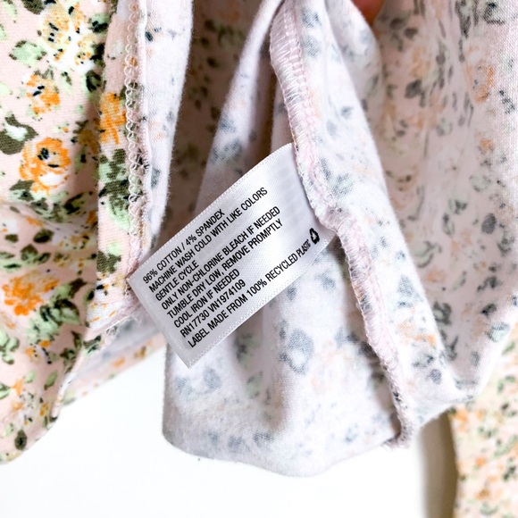 Wild Fable Floral Long Sleeve Crop Top - Picture 3 of 5